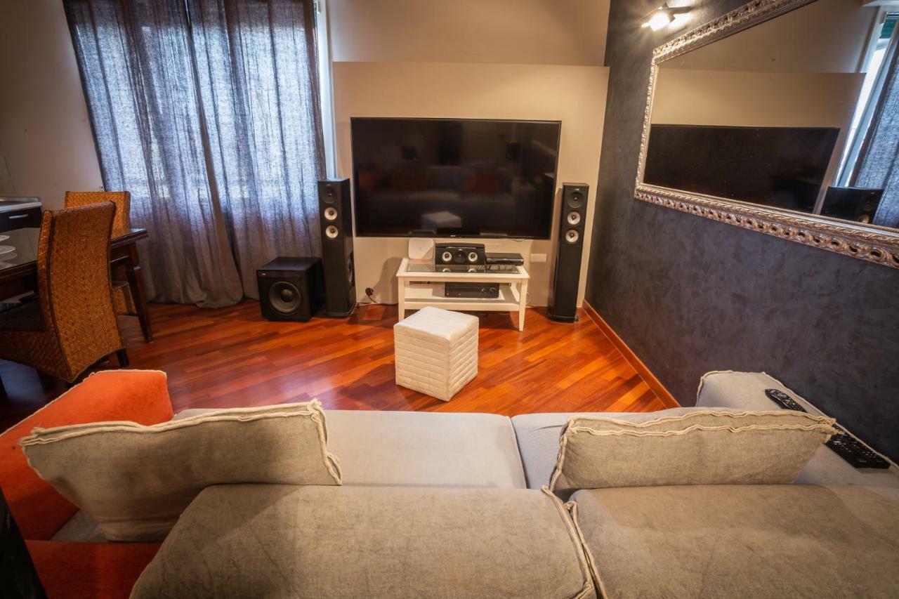 라벤나 Cinematic Modern Flat, 100 Mt Da Ospedale 아파트 외부 사진